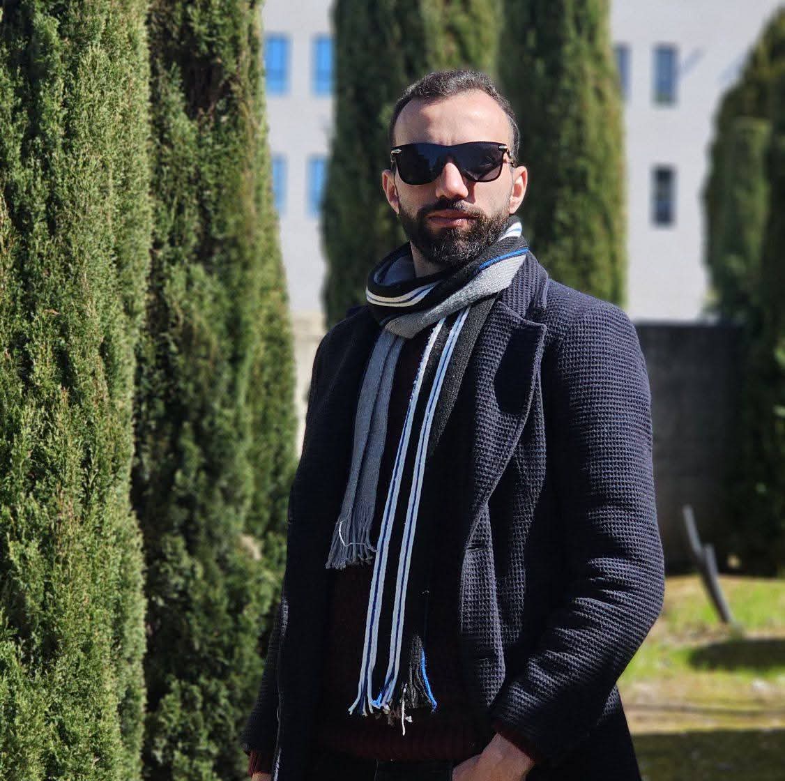 صورة ادم ابو خضر